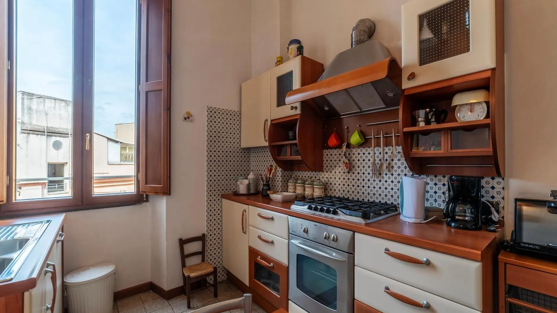 Piazza Vittorio Emanuele II Classic Apartment Rome