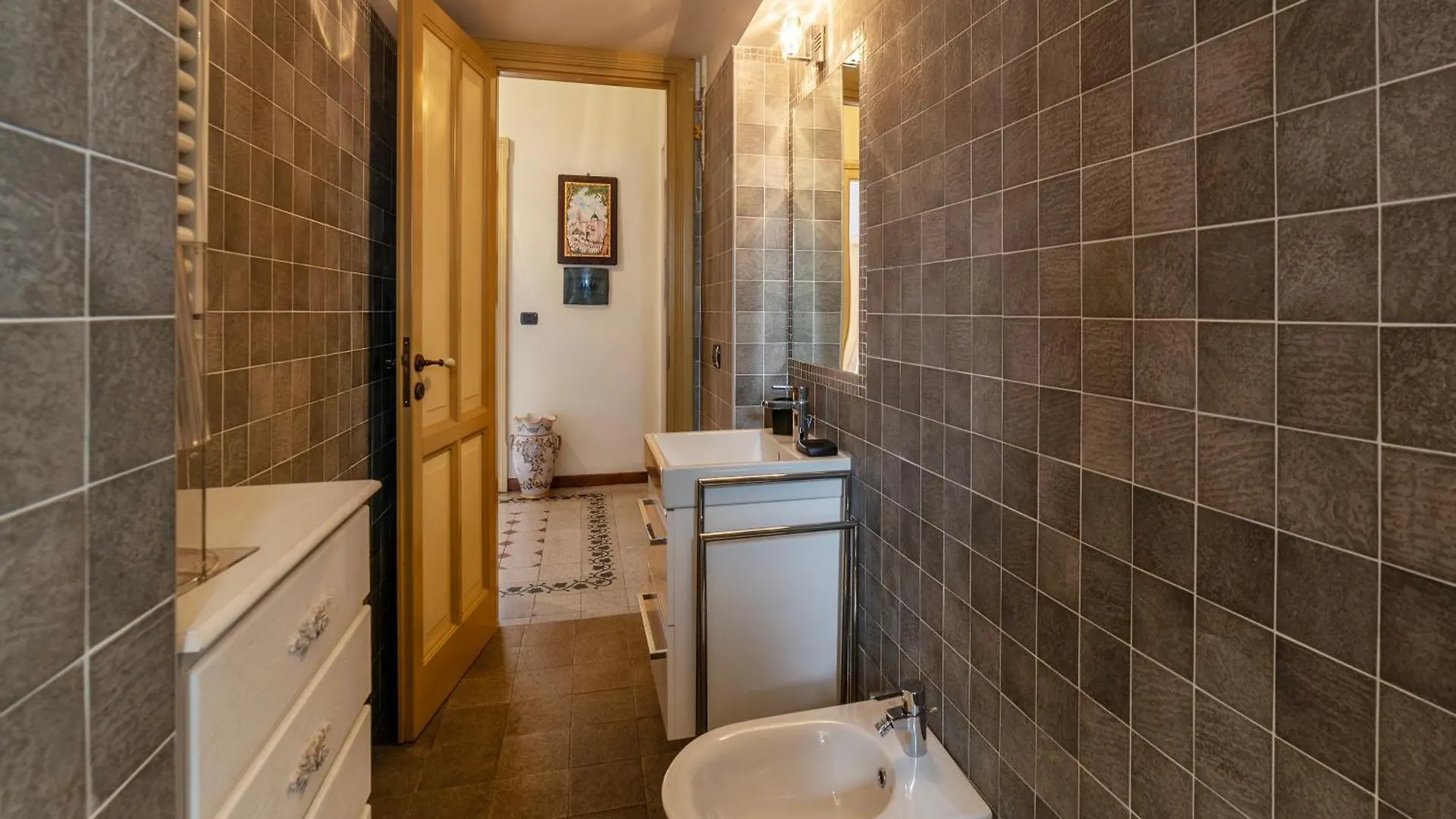 Piazza Vittorio Emanuele II Classic Apartment Rome